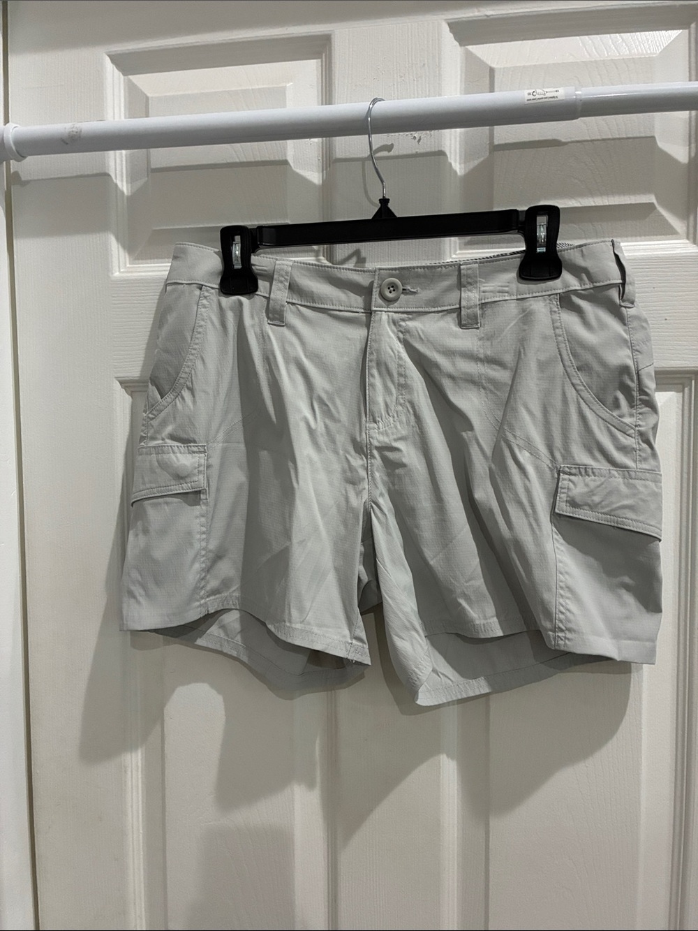 Worldwide sportsman Women’s Light Gray Cargo Shorts - Short Inseam Utility Style
